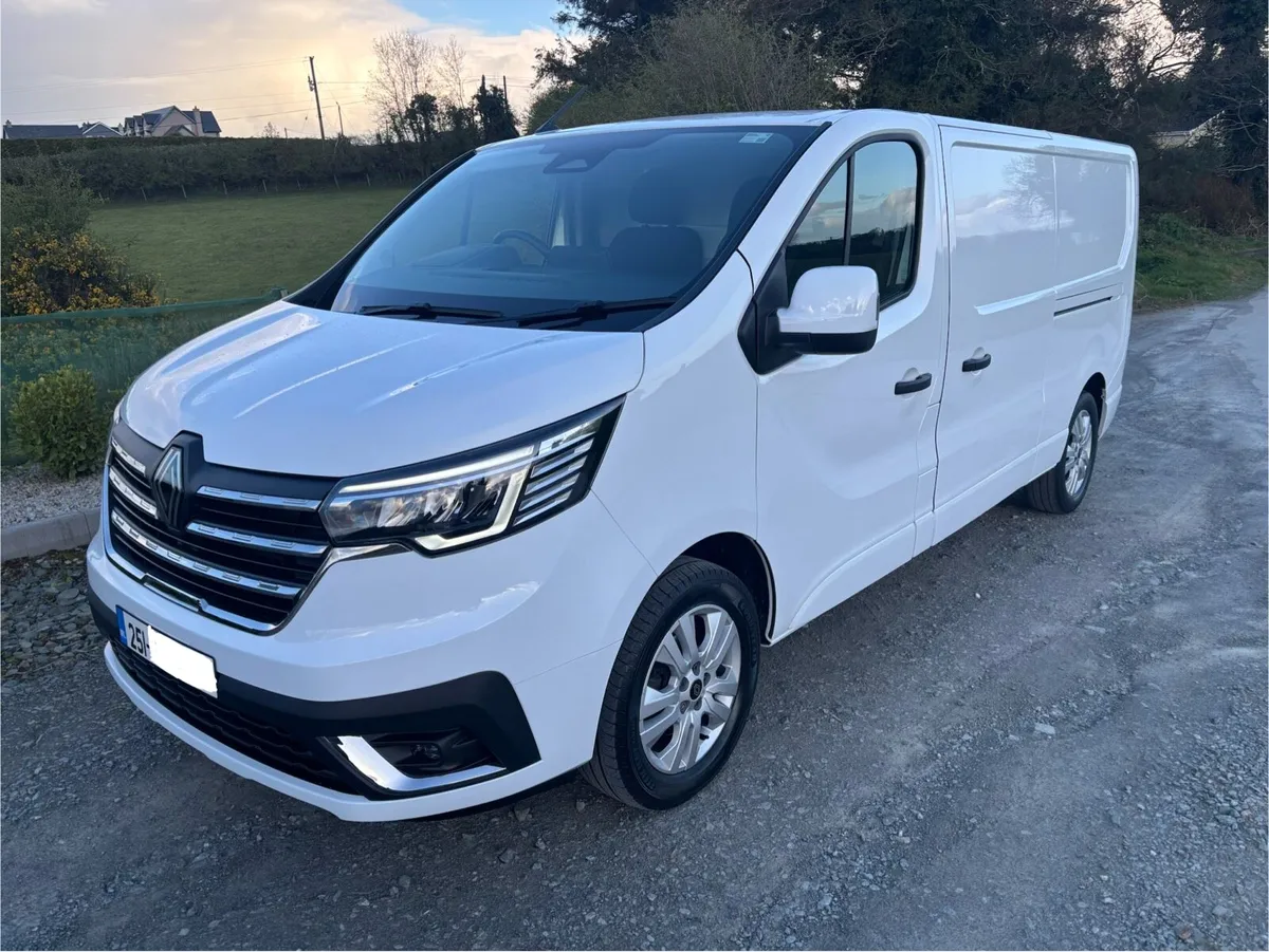 251 Renault Trafic Extra LL30 2025 - Image 3