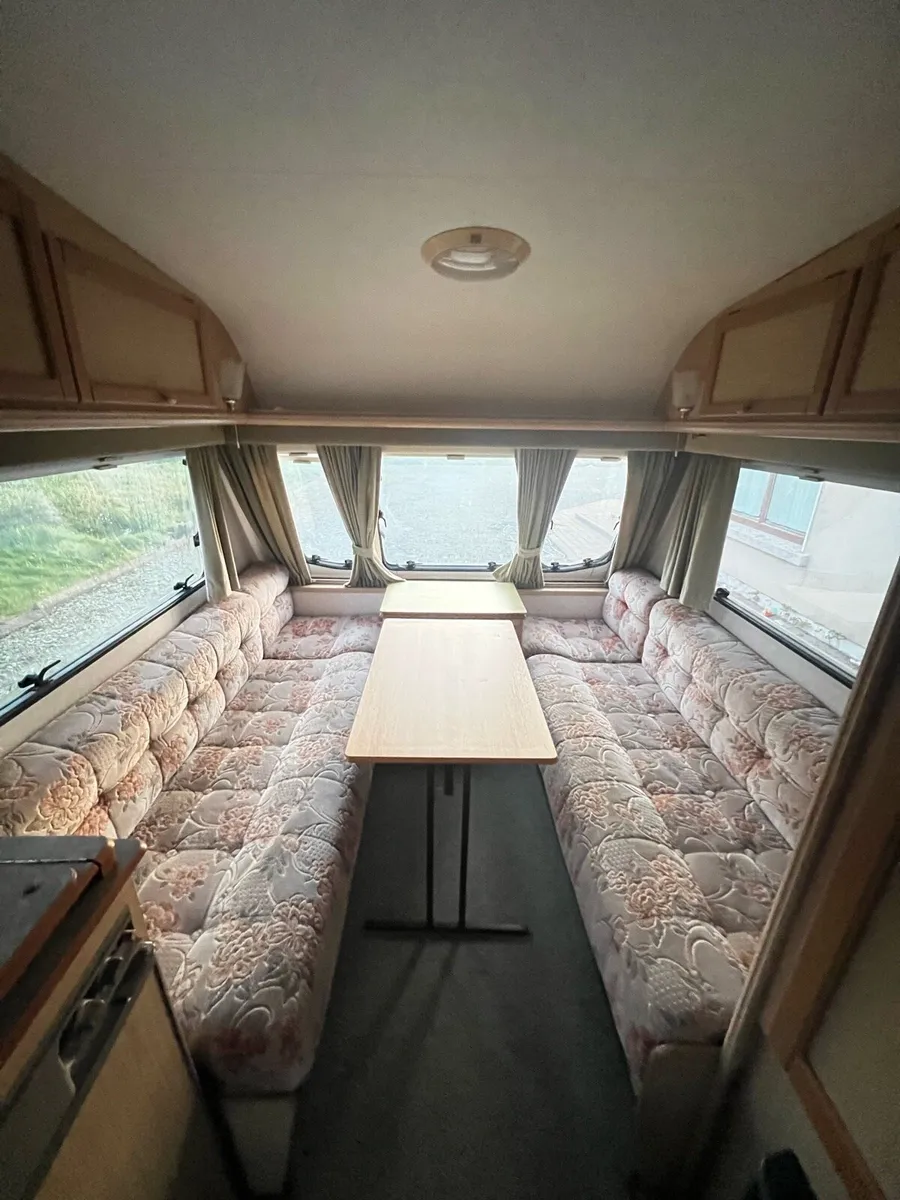 Sterling Europa Caravan - Image 3