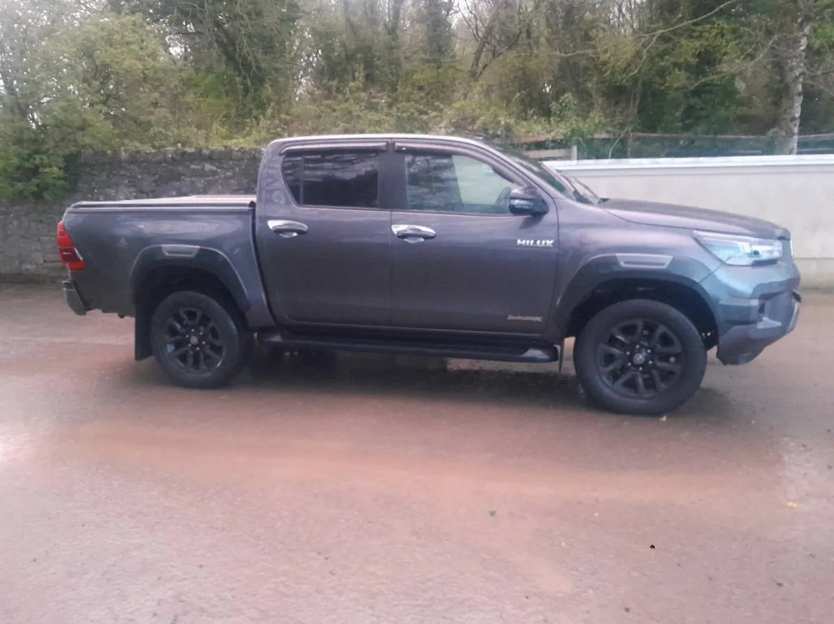 Toyota hilux - Image 1