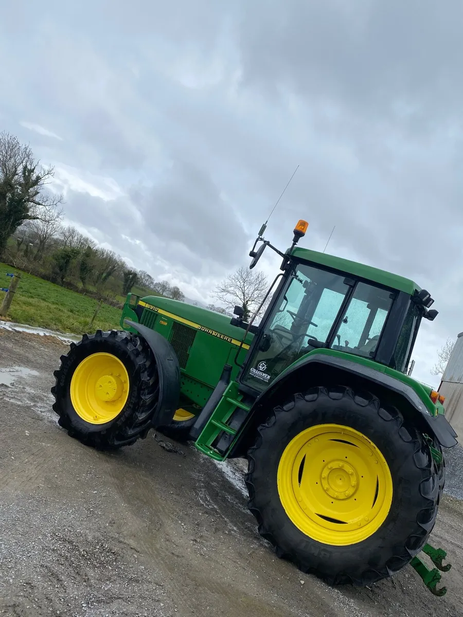 John Deere 6910 - Image 2