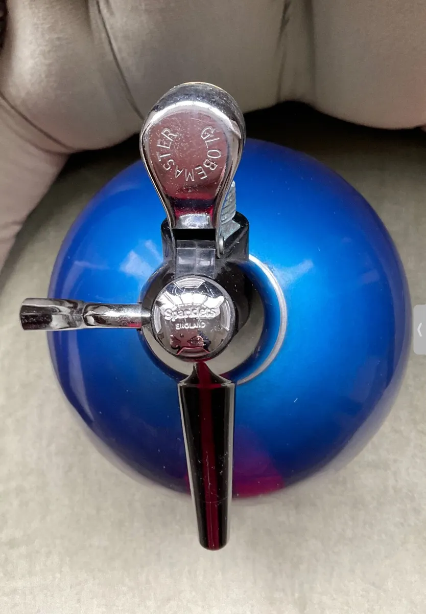 Mid Century Soda Siphon - Image 4
