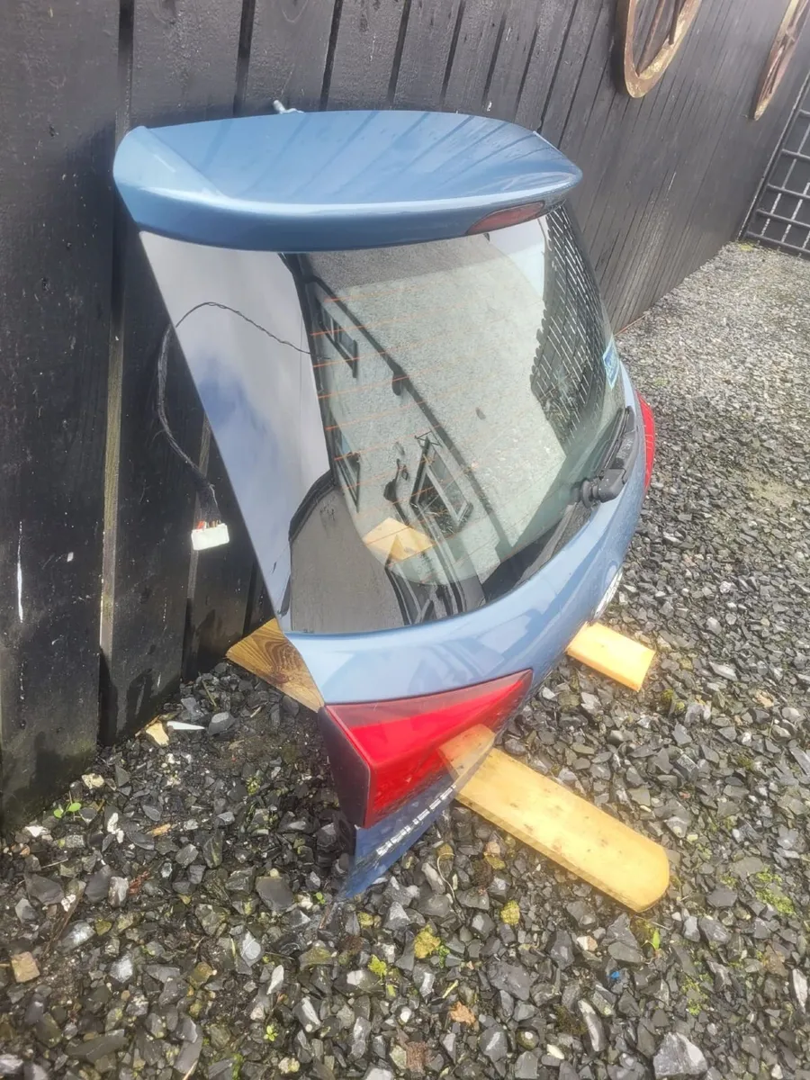 Hyundai i20 - Image 2