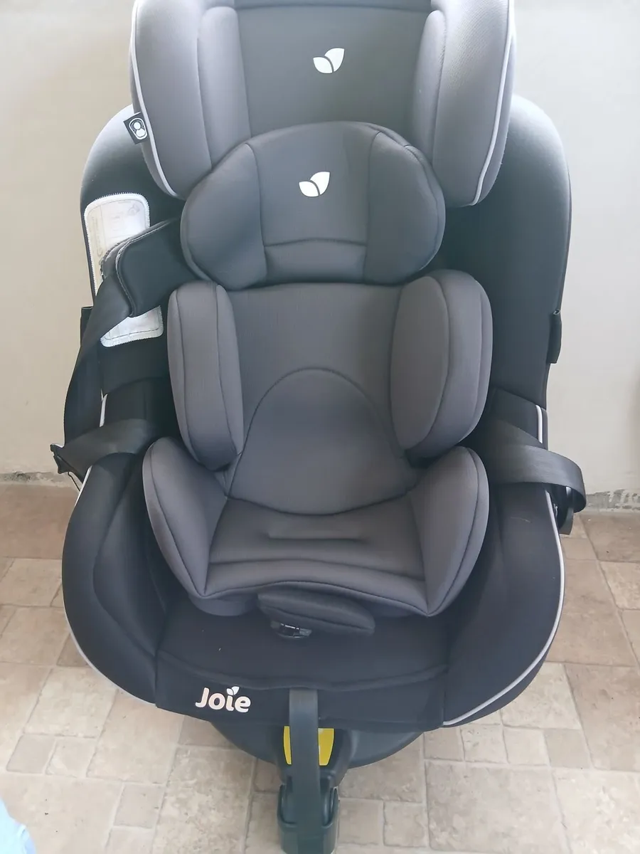 Joie spin 360 car seat - Image 3