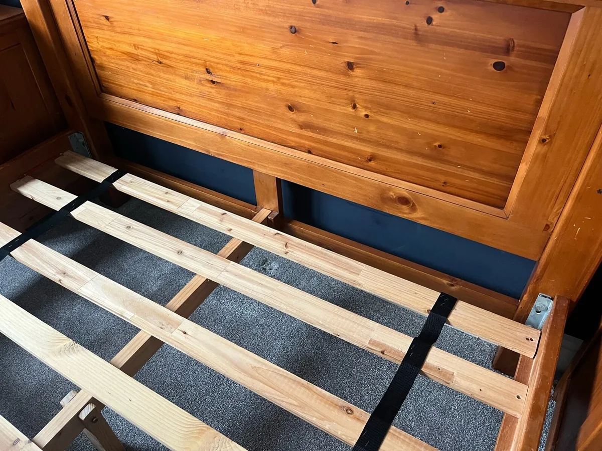 Kingsize Bedroom Furniture Set - Image 4