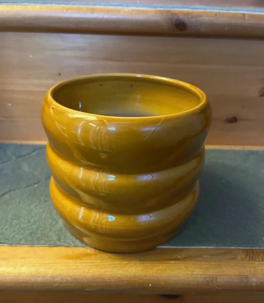 Decorative vase ornaments - Image 3