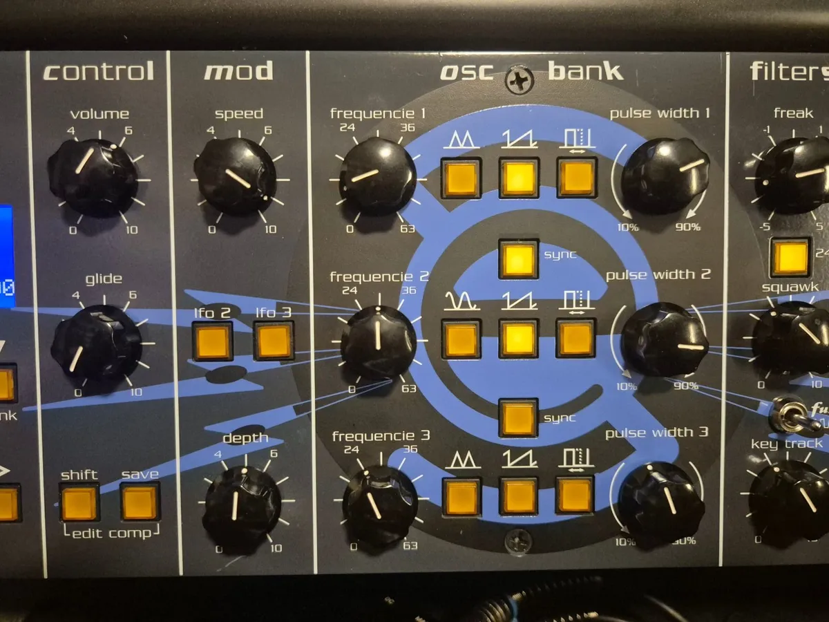 PRICE DROP! Studio Electronics SE-1X (SE-3X) - Image 3