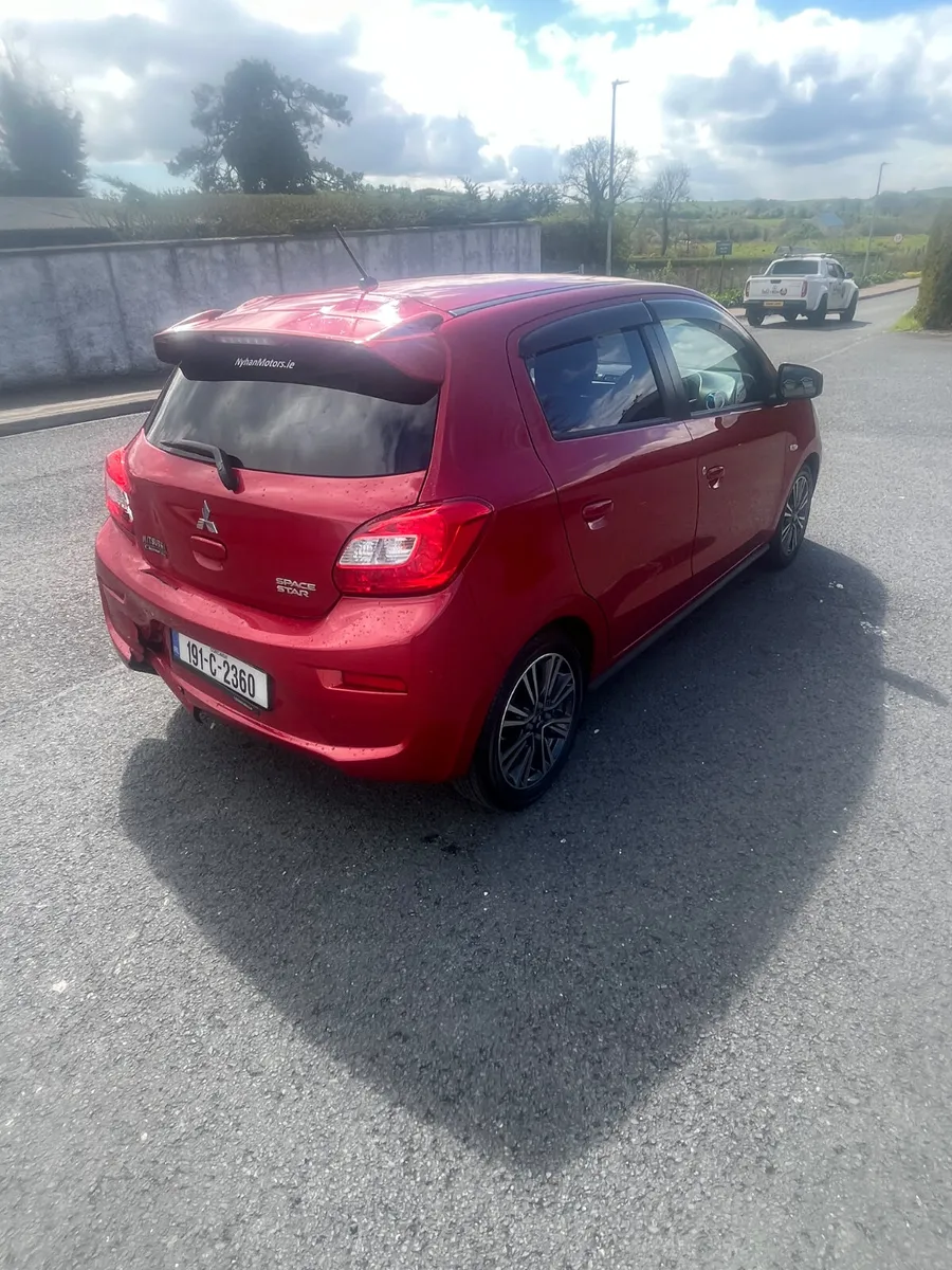 2019 Mitsubishi space star - Image 3