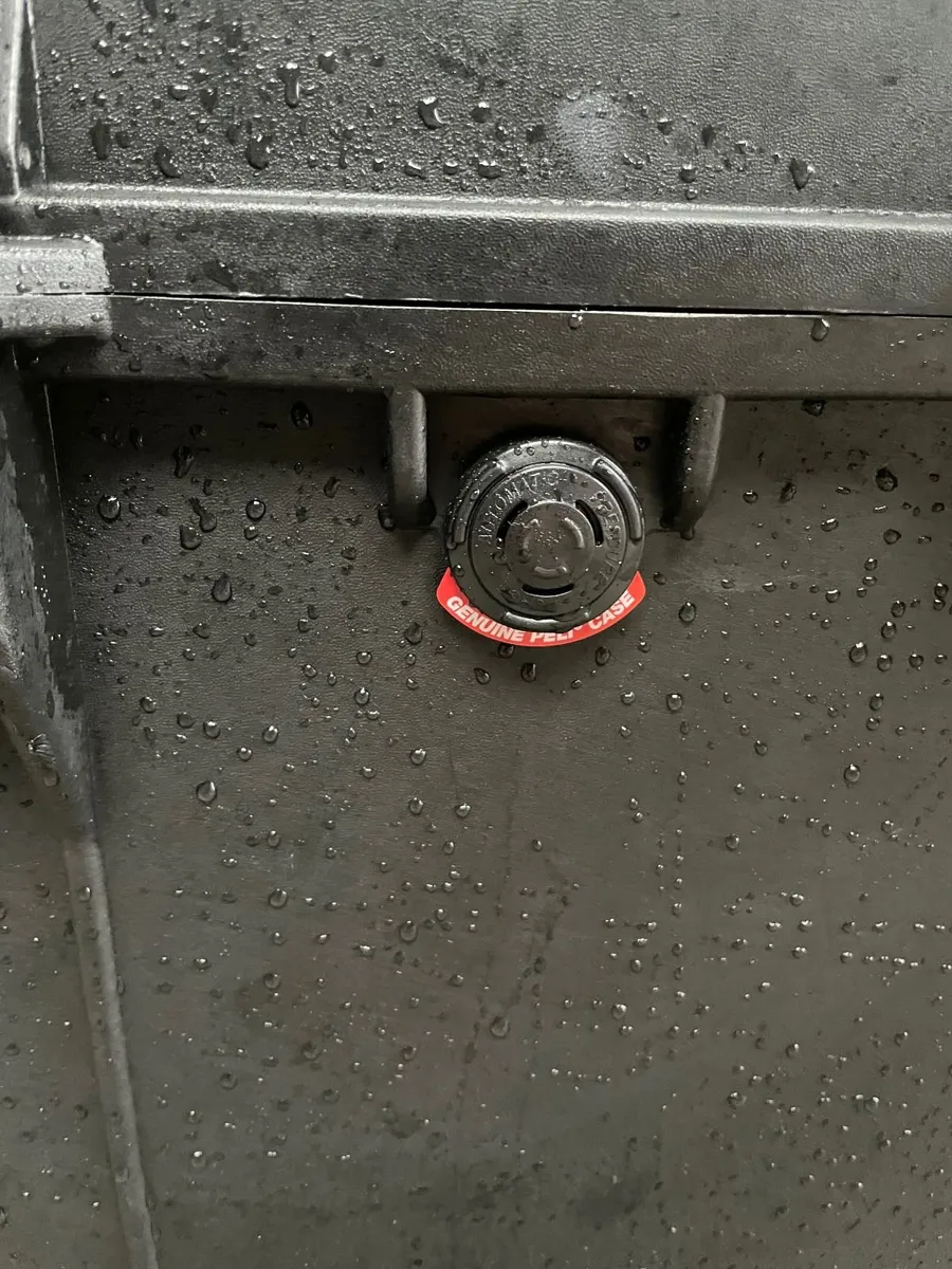 Peli 1630 Flightcase / Rolling Hard Case - Image 4