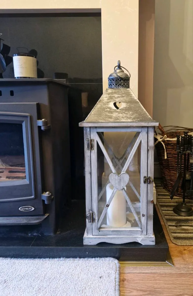 Lovely household items - Image 1