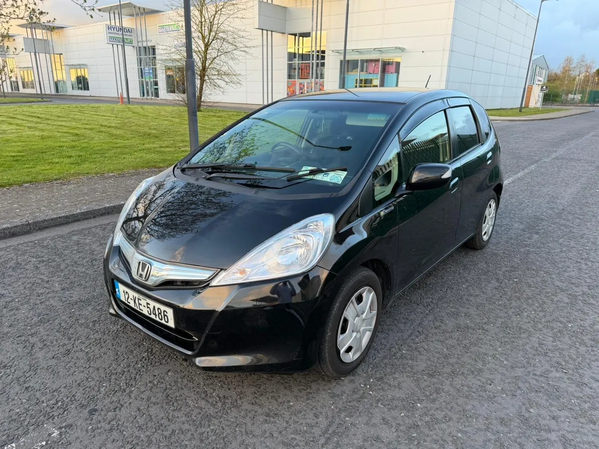 2012 HONDA FIT AUTOMATIC NCT 12-26 - Image 2