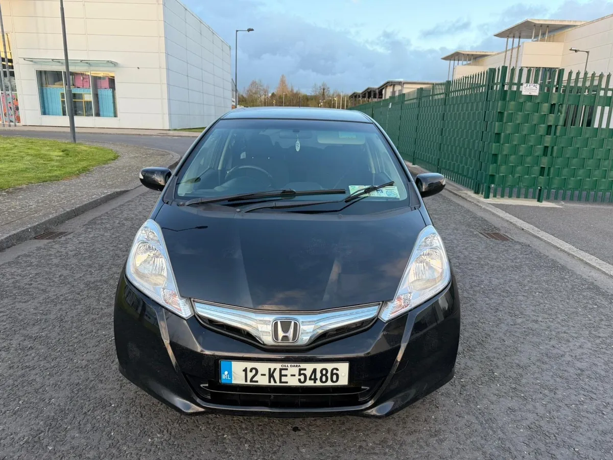 2012 HONDA FIT AUTOMATIC NCT 12-26 - Image 3
