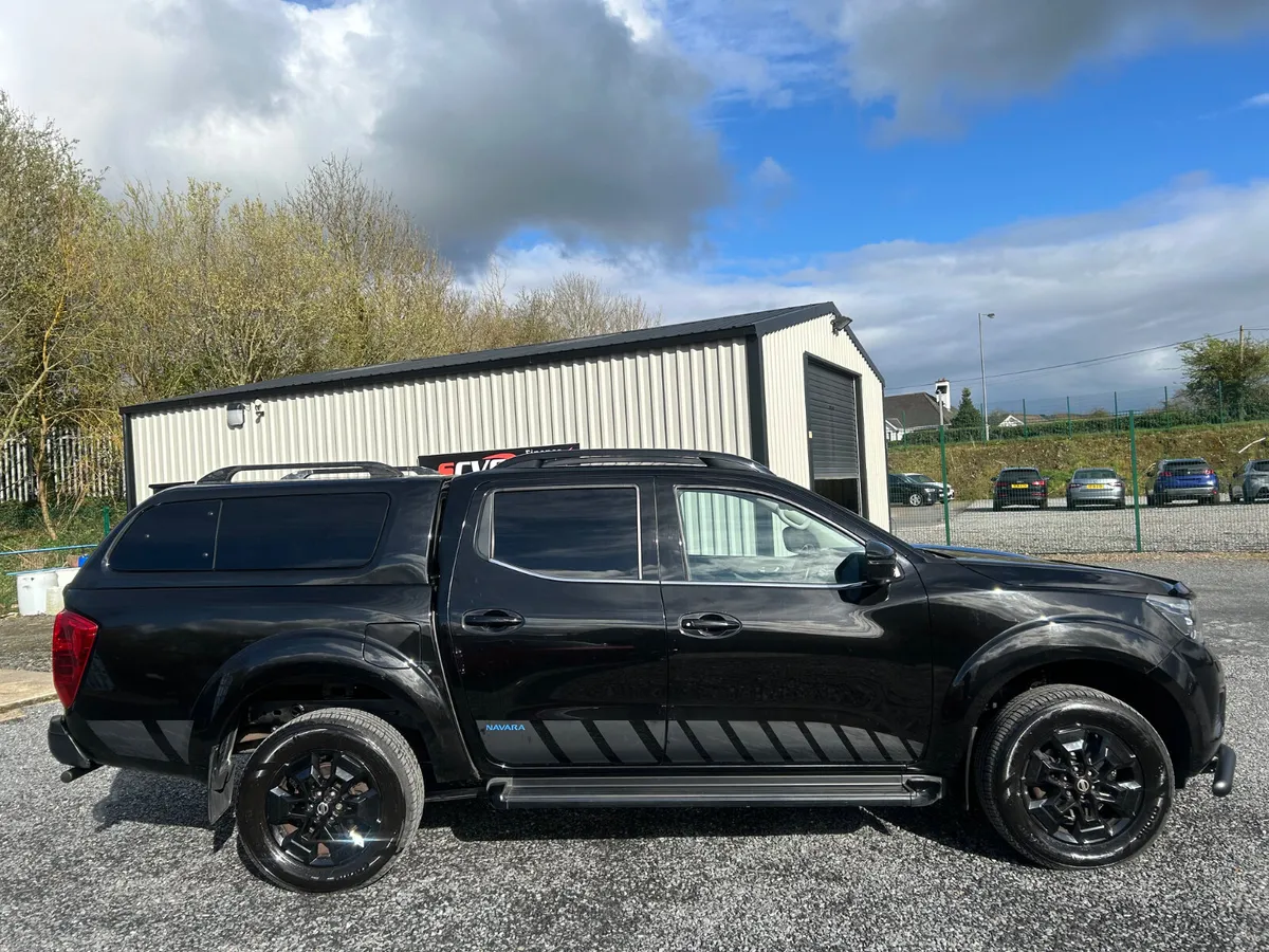 NISSAN NAVARA 2.3D AUTO N-GUARD NO VAT - Image 4