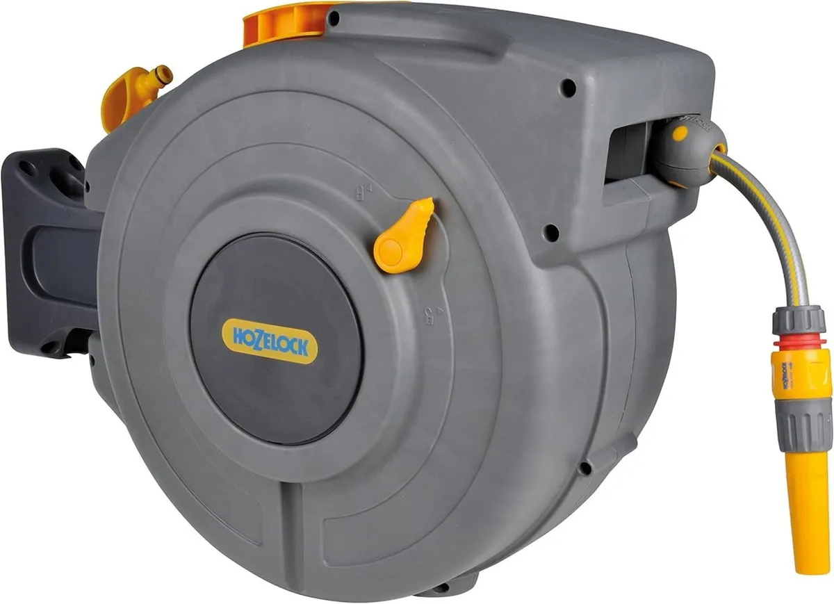 2490R8000 Auto Reel hose box with 20 m assorted - Image 1