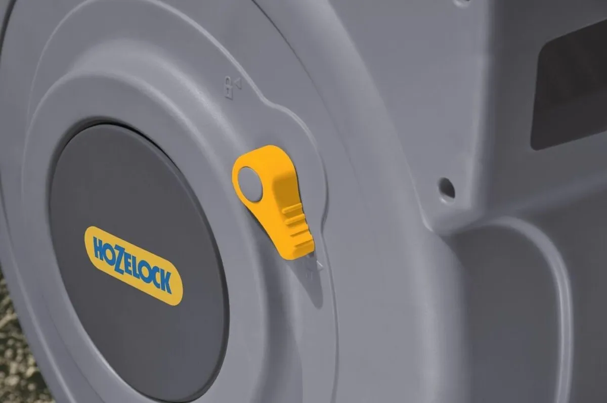 2490R8000 Auto Reel hose box with 20 m assorted - Image 4