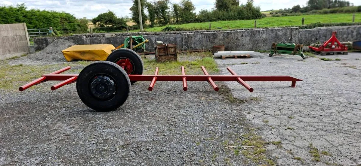 Bale trailer - Image 2