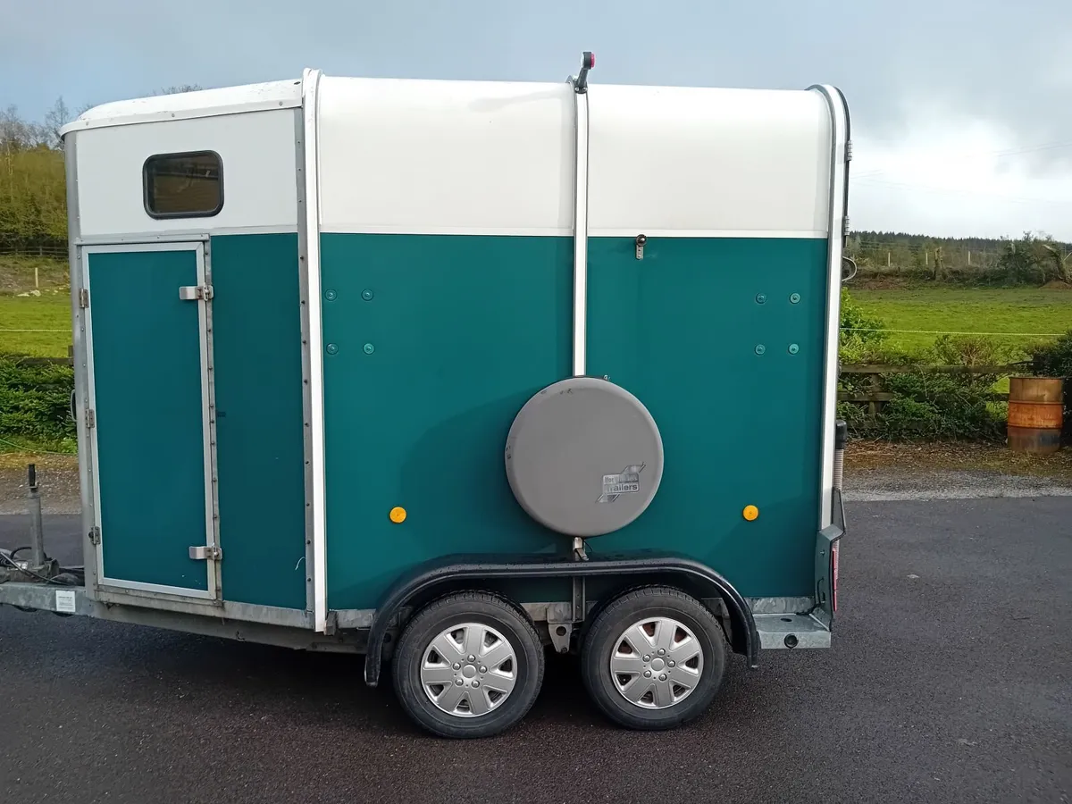IforWillams hb 505 horse box - Image 4