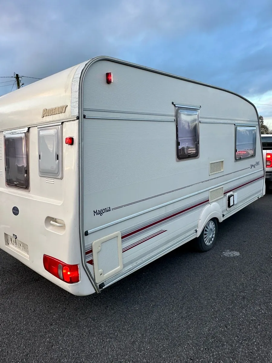 Bailey pagent 2berth caravan - Image 3