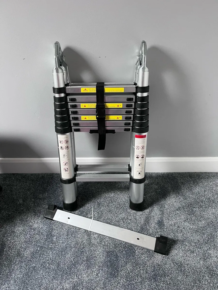 telescopic ladder 5m - Image 3