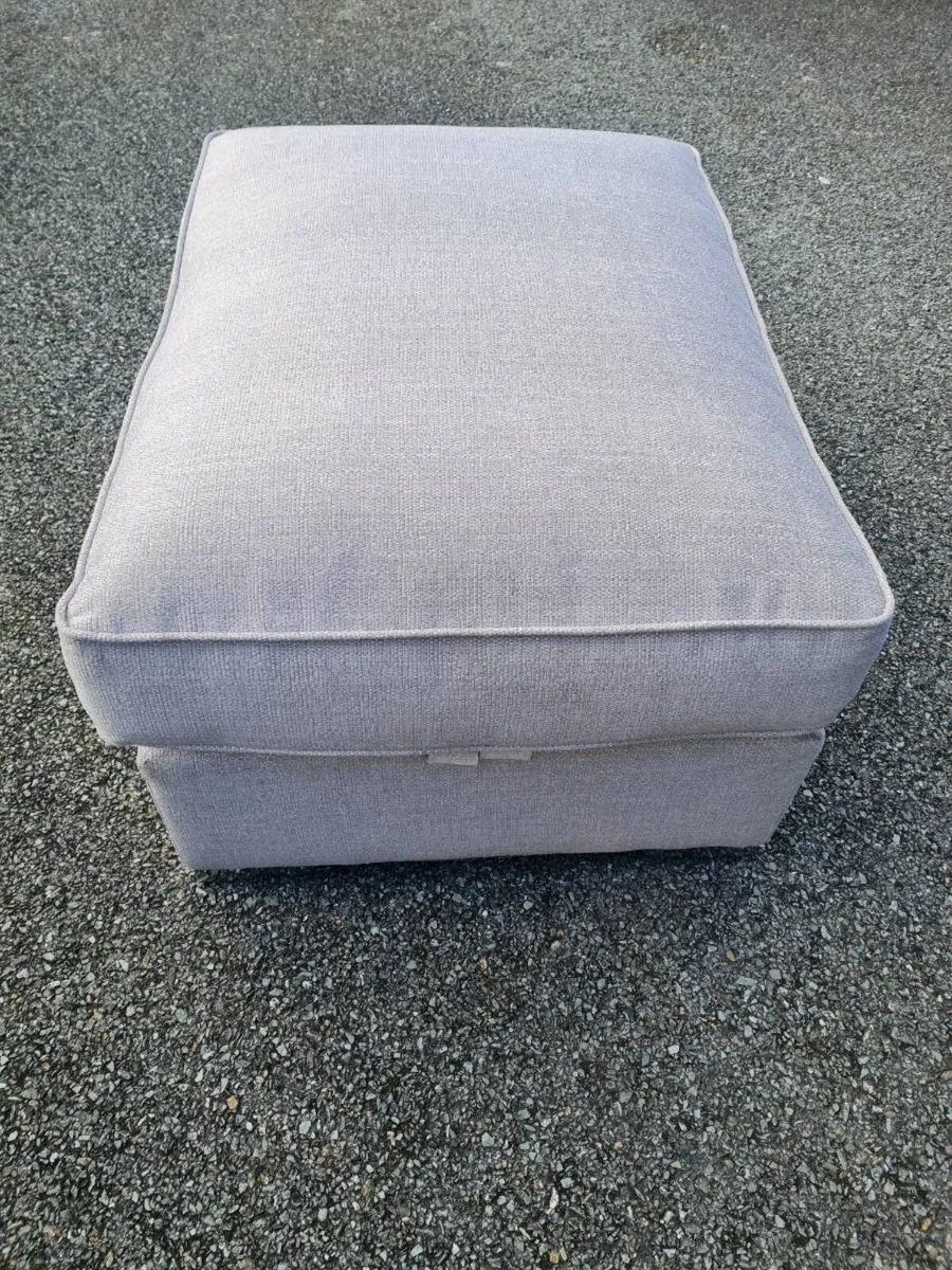 Large foot stool - Image 2