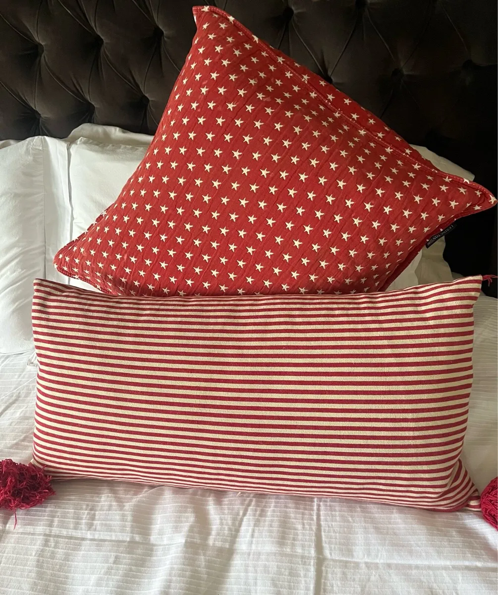 Red Lexington cushions - Image 1