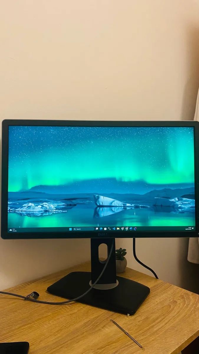 Dell P2414H 24-inch Full HD monitor - Image 2