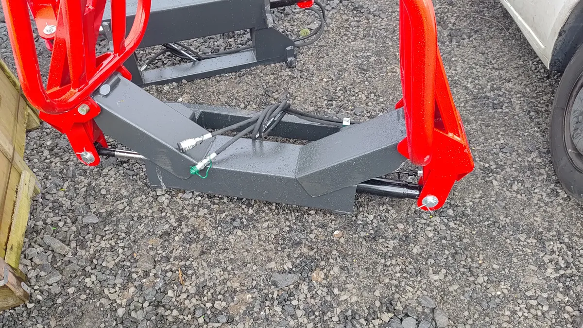 New Soft hands bale sgueezer 780€!!! - Image 3