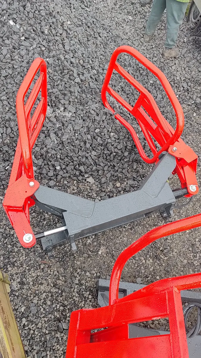 New Soft hands bale sgueezer 780€!!! - Image 1