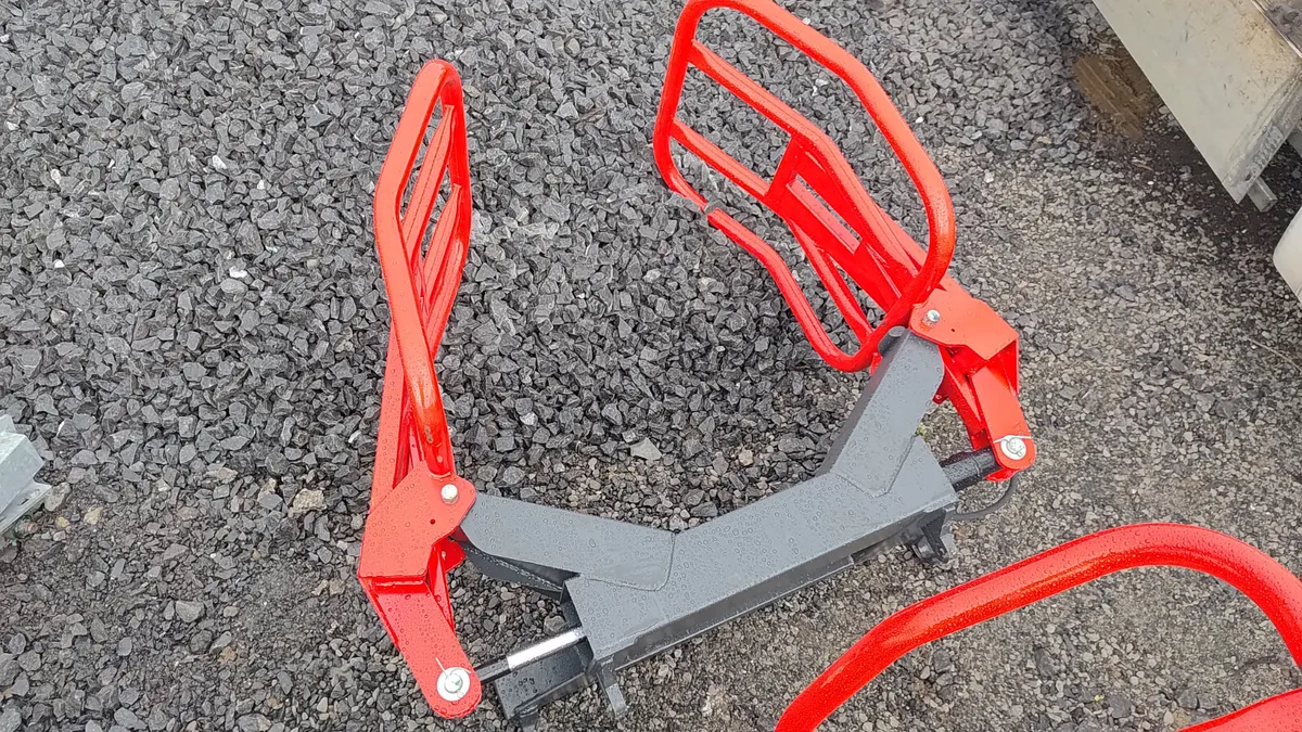 New Soft hands bale sgueezer 780€!!! - Image 4