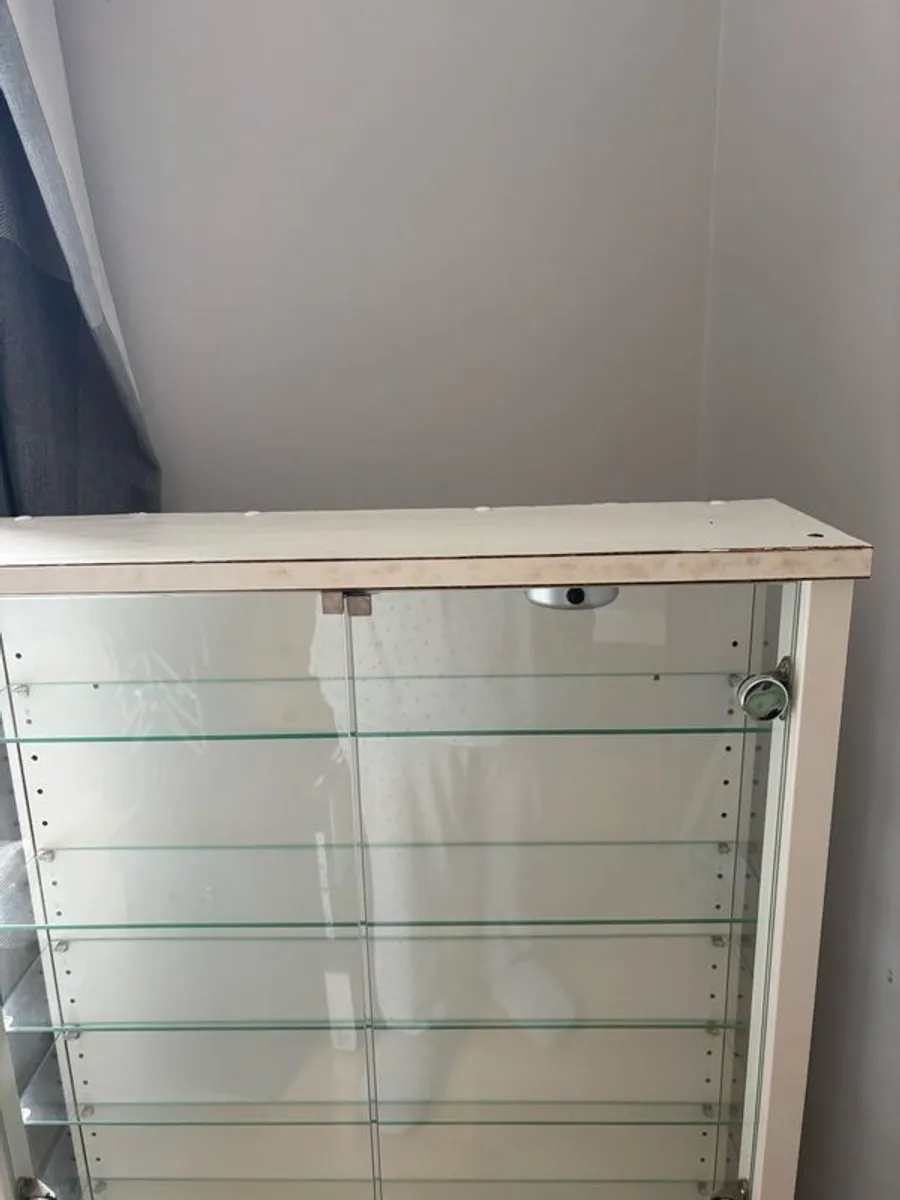 Display Cabinet - Image 2