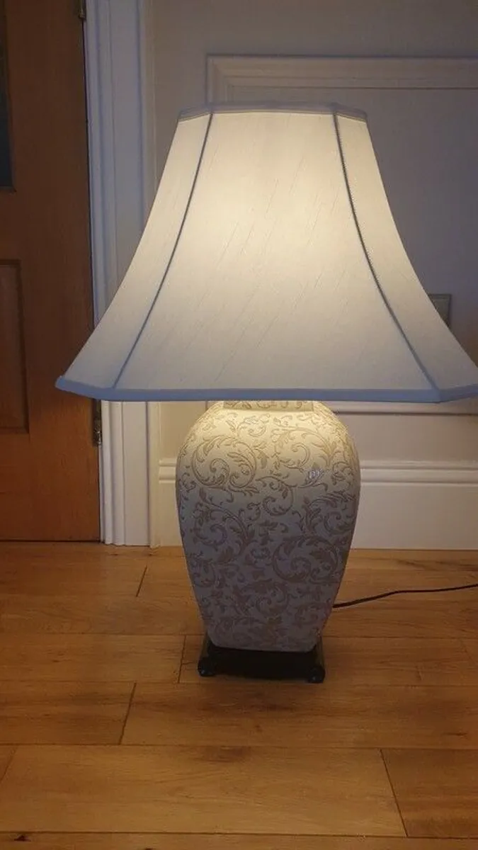 table lamps - Image 3
