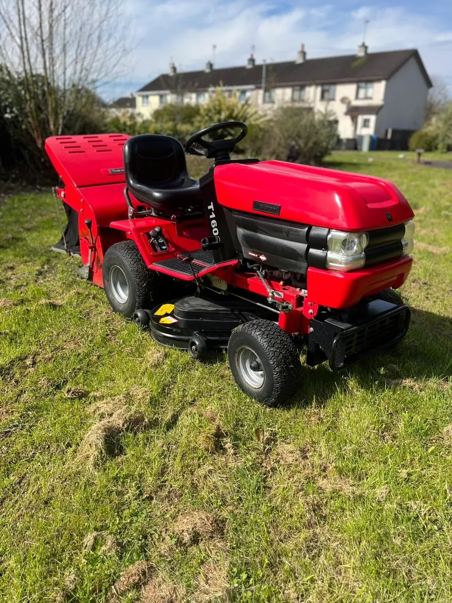 Westwood T1600 ride on Lawnmower - Image 1