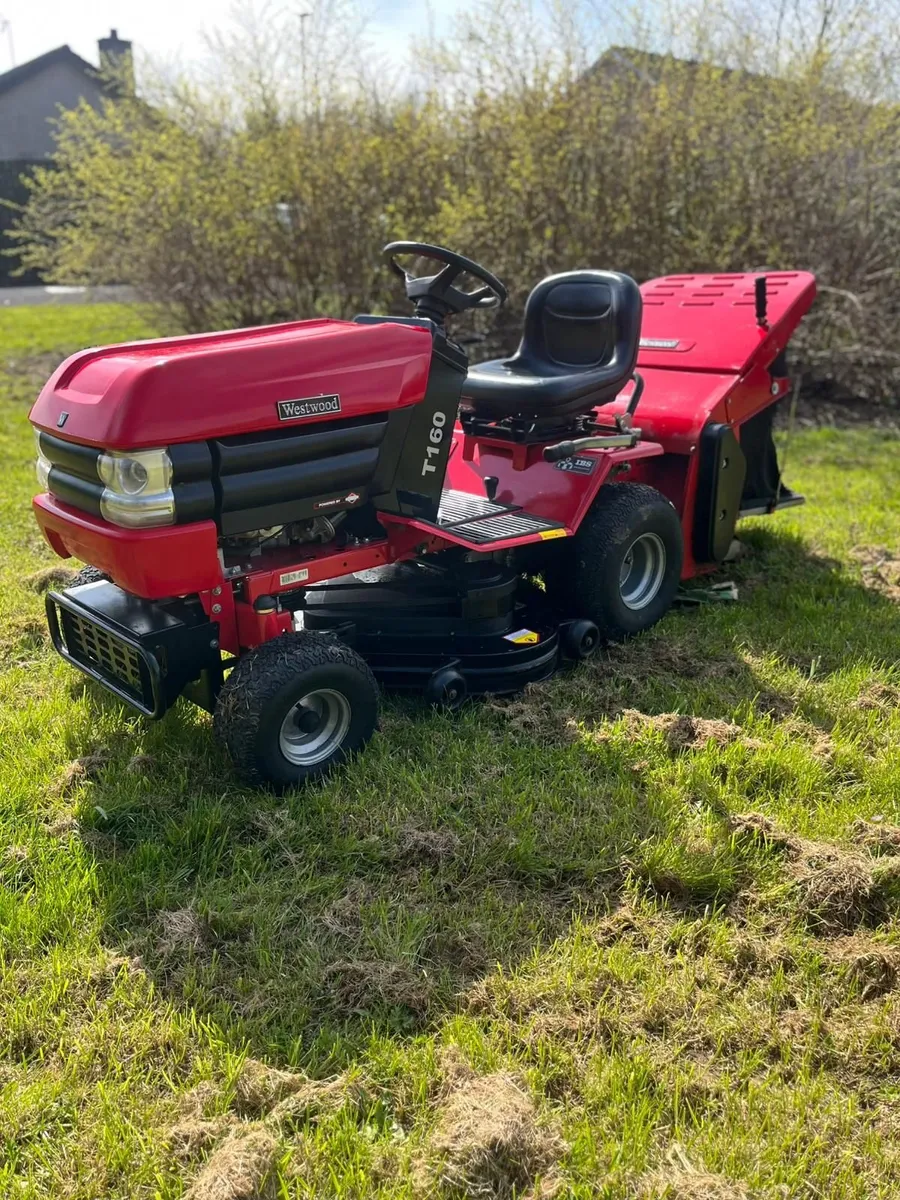 Westwood T1600 ride on Lawnmower - Image 4