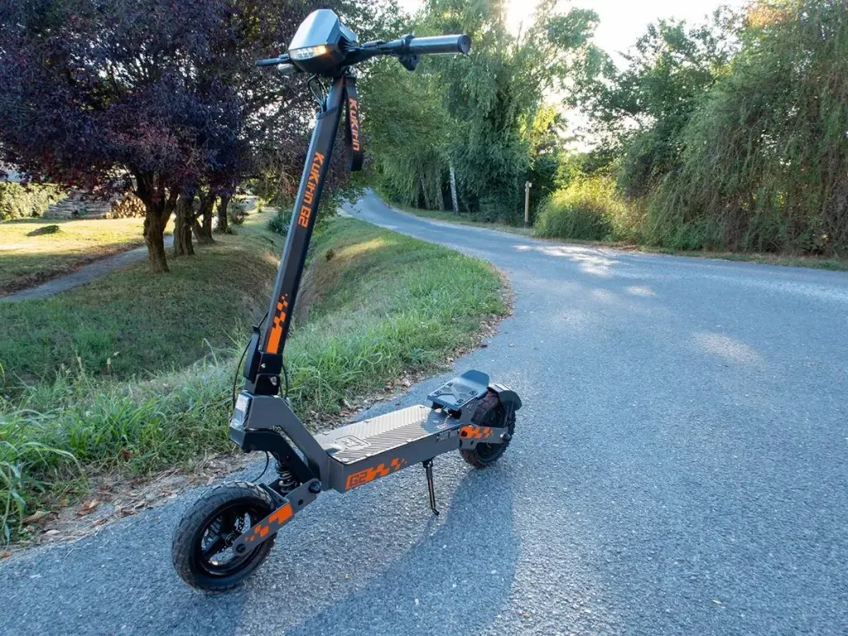 Kukirin G2 electric scooter - Image 1