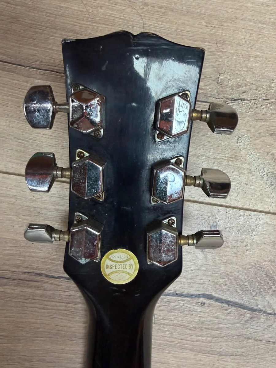 Vintage electric guitar - Image 3