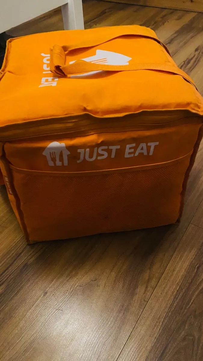 Just Eat insulated thermal delivery bags - Image 2