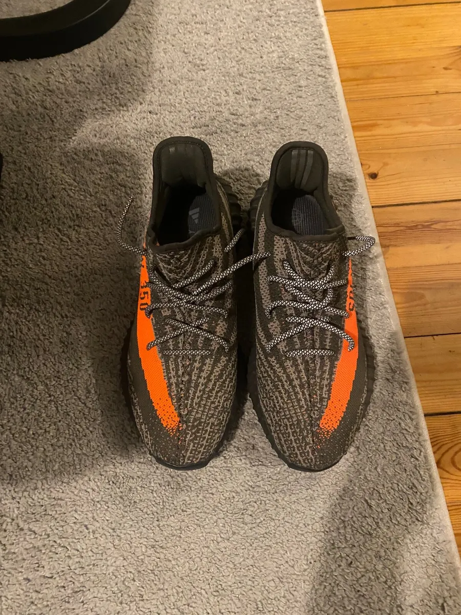 Yeezy 350 - Image 3