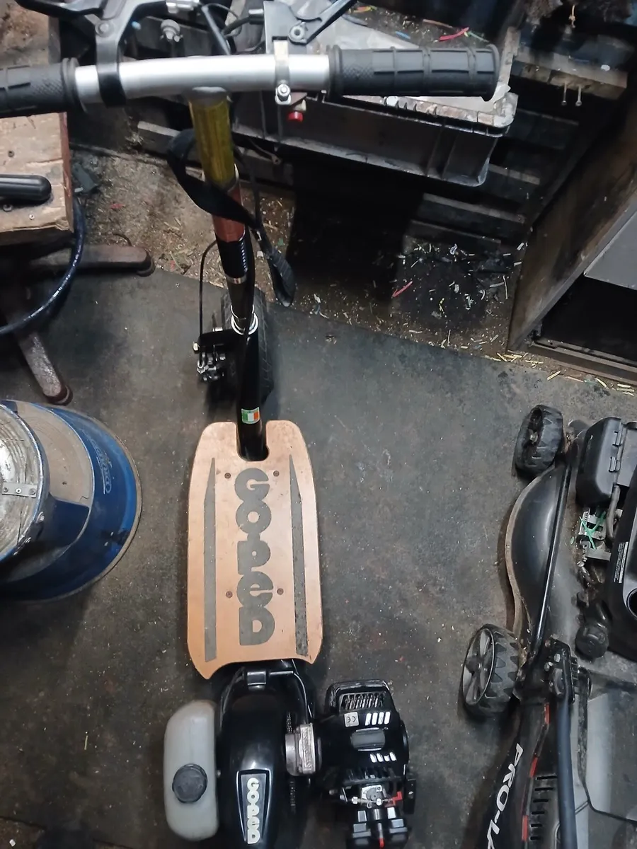 Engine scooter perfect working order like new - Image 2