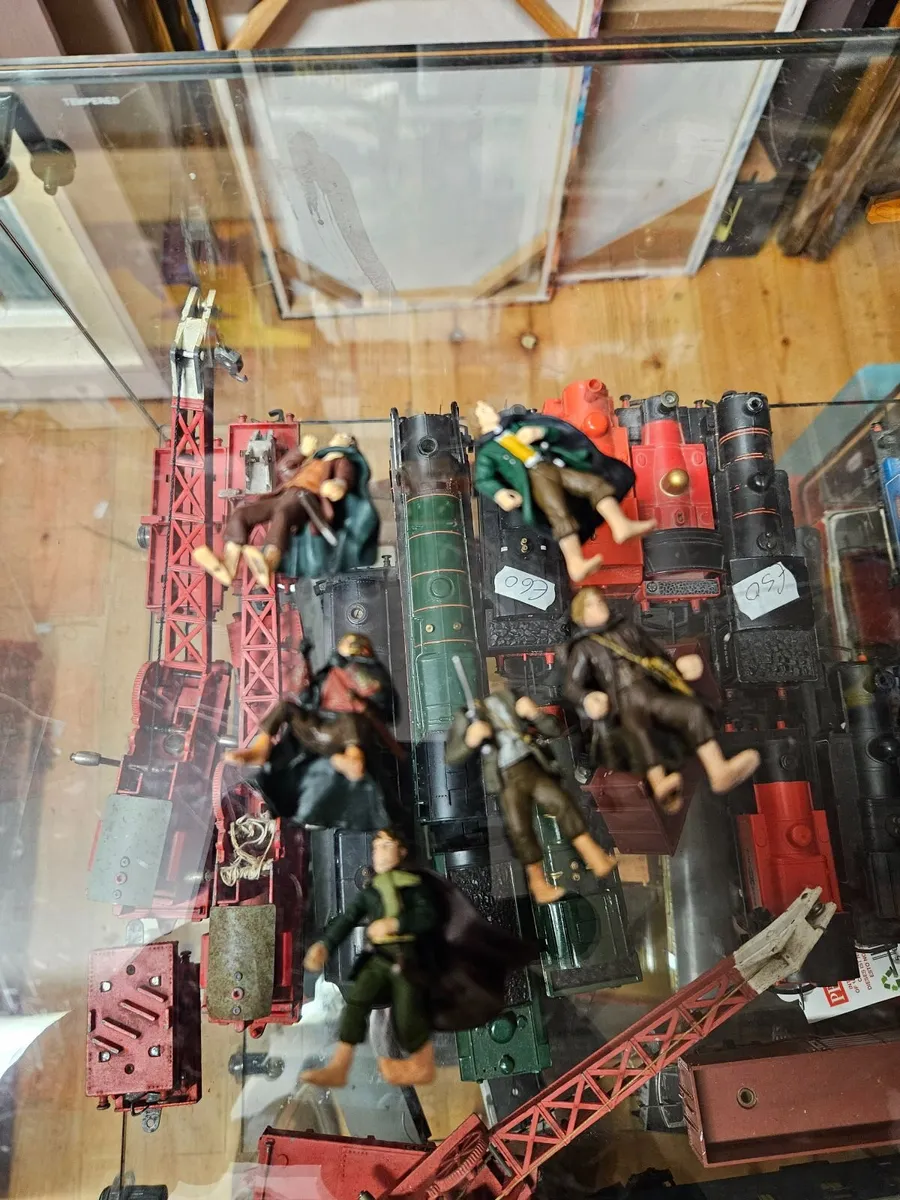 Lord of the Rings Figures - Image 2
