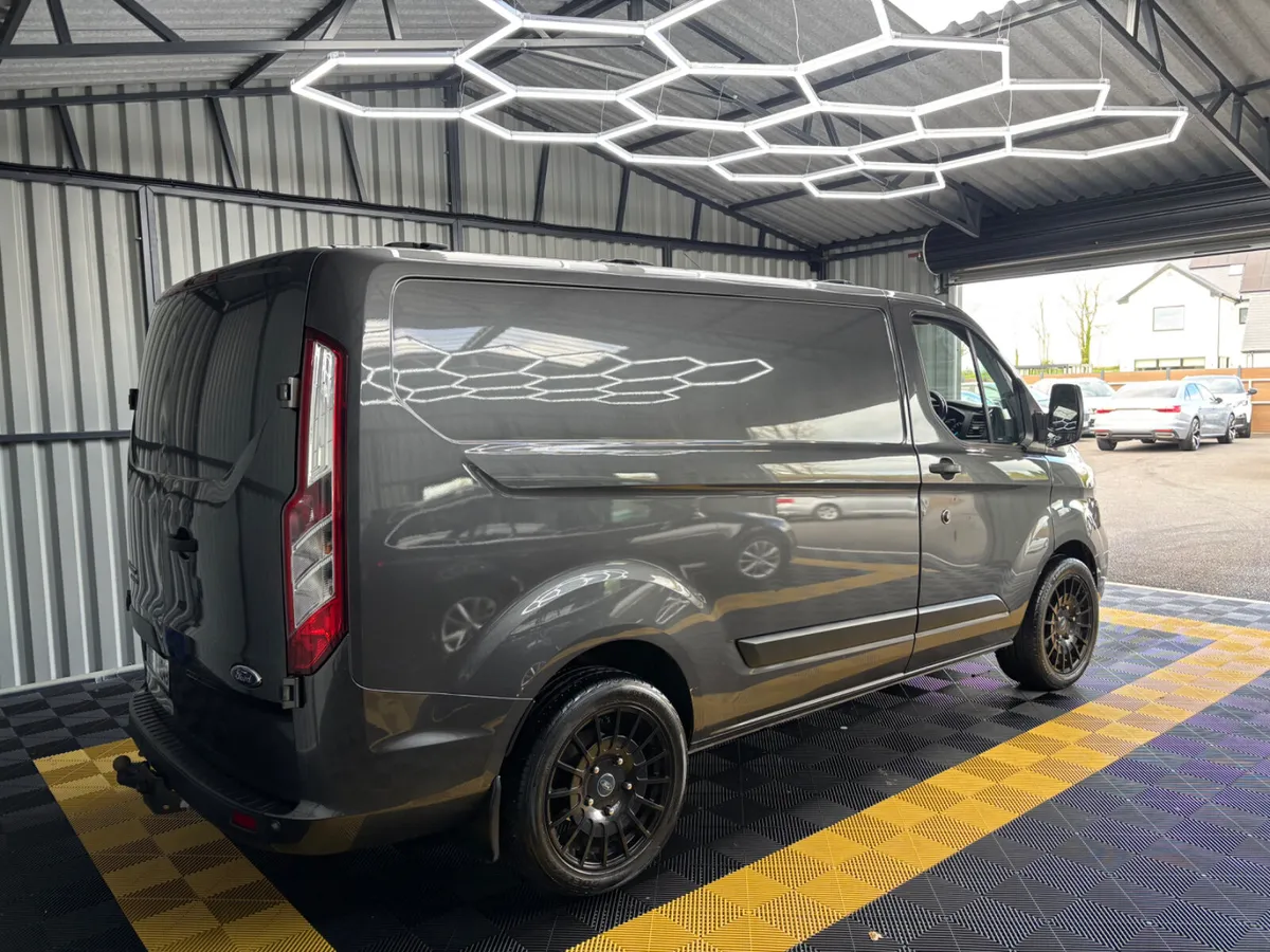 Ford Transit Custom 2020 Trend SWB - Image 3