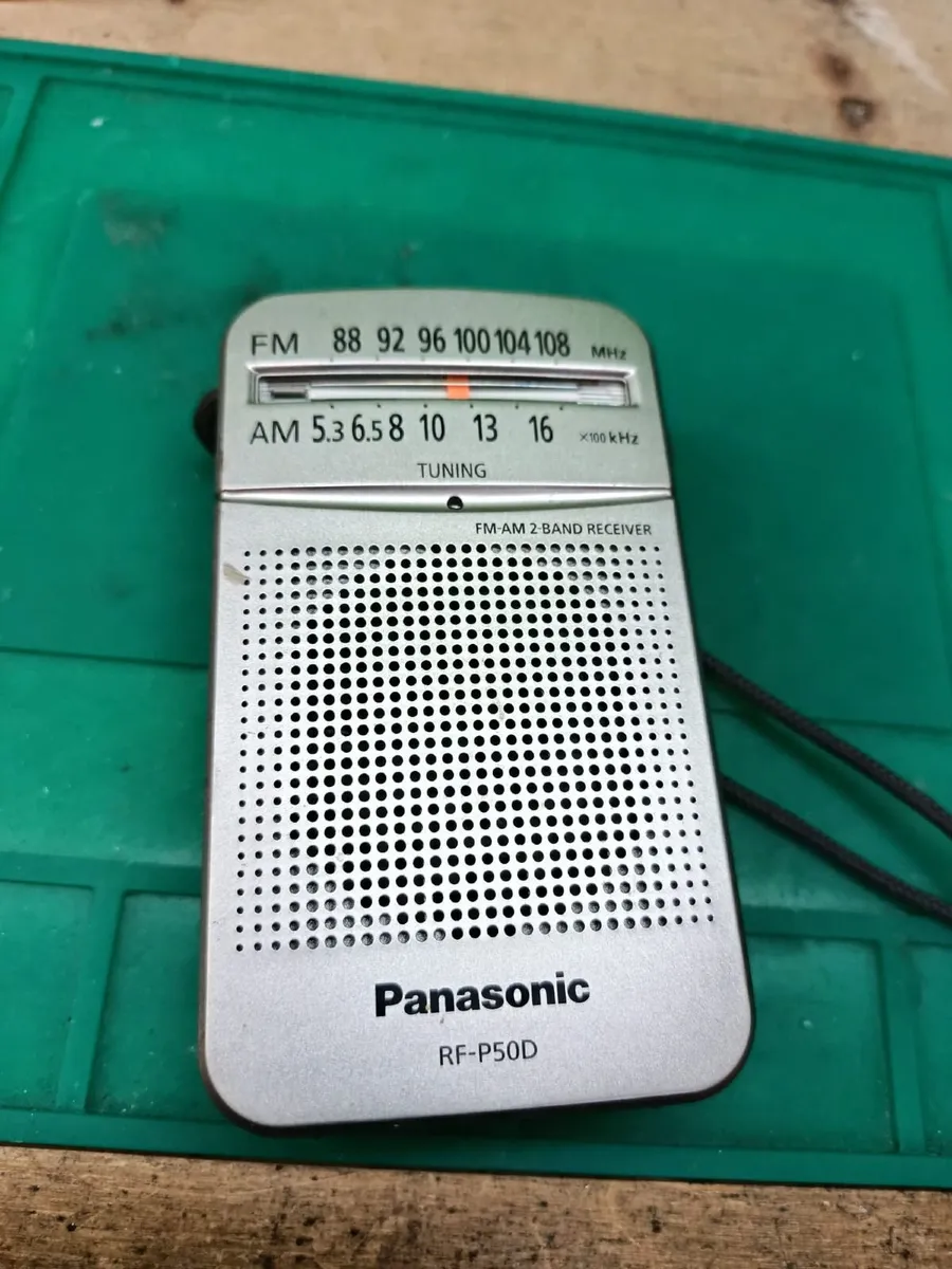 Radiio Panasonic RF-P50D radio - Image 1