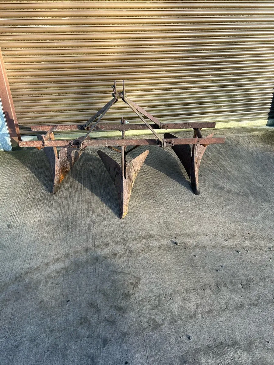 Ferguson drill plough - Image 1