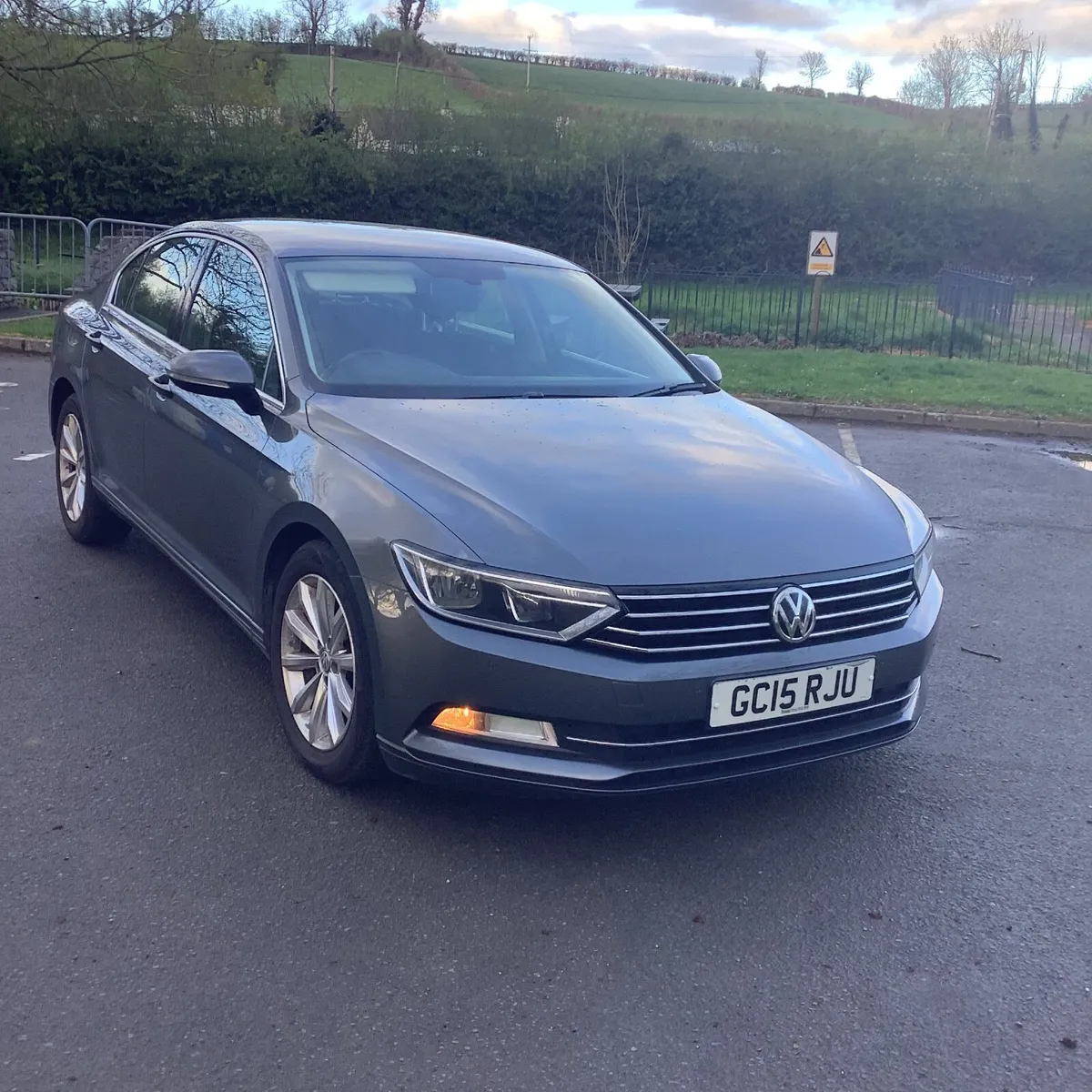 Volkswagen Passat se 1.6 tdi bluemotion technolog - Image 1