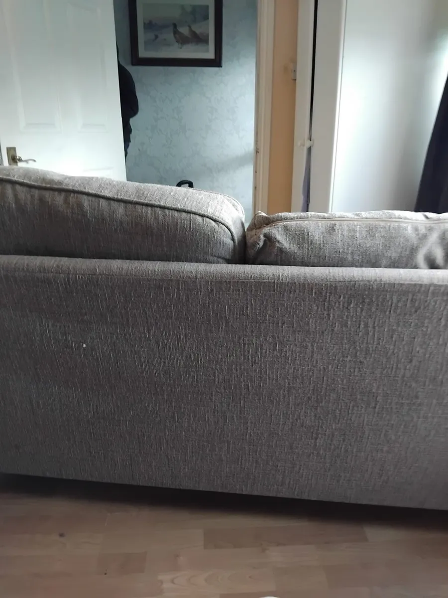 Luxury corner suite with swivel chair - Image 3