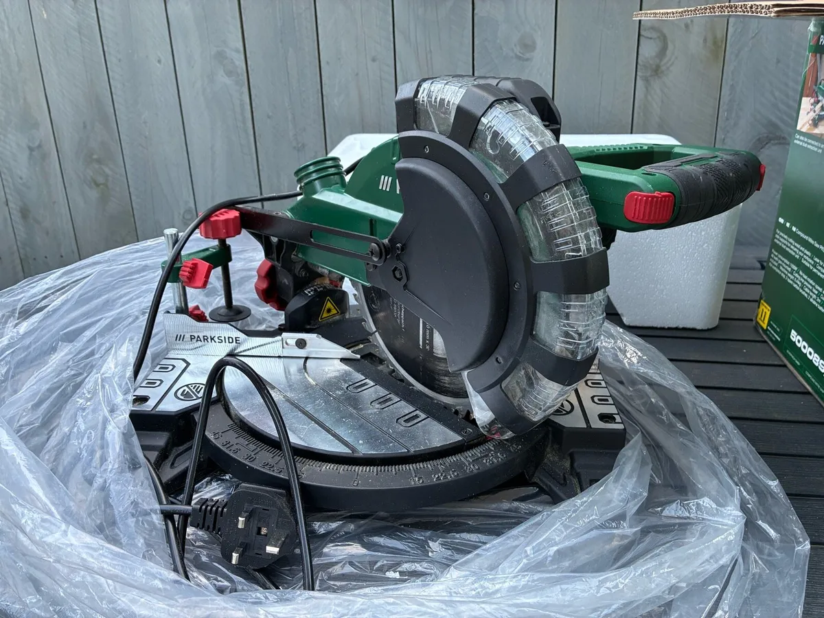 Parkside Compound Mitre Saw - Image 3