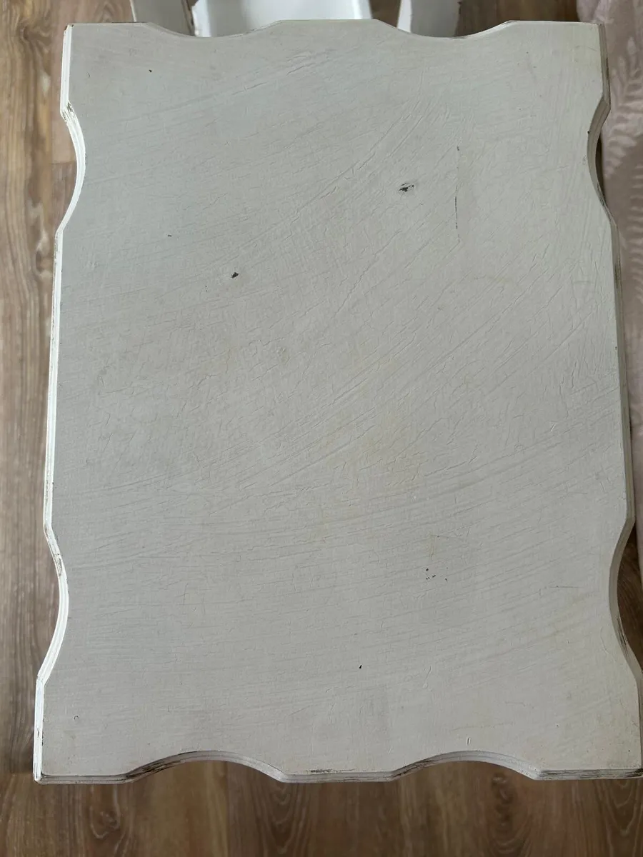 Bedside Tables Shabby Chic - Image 3