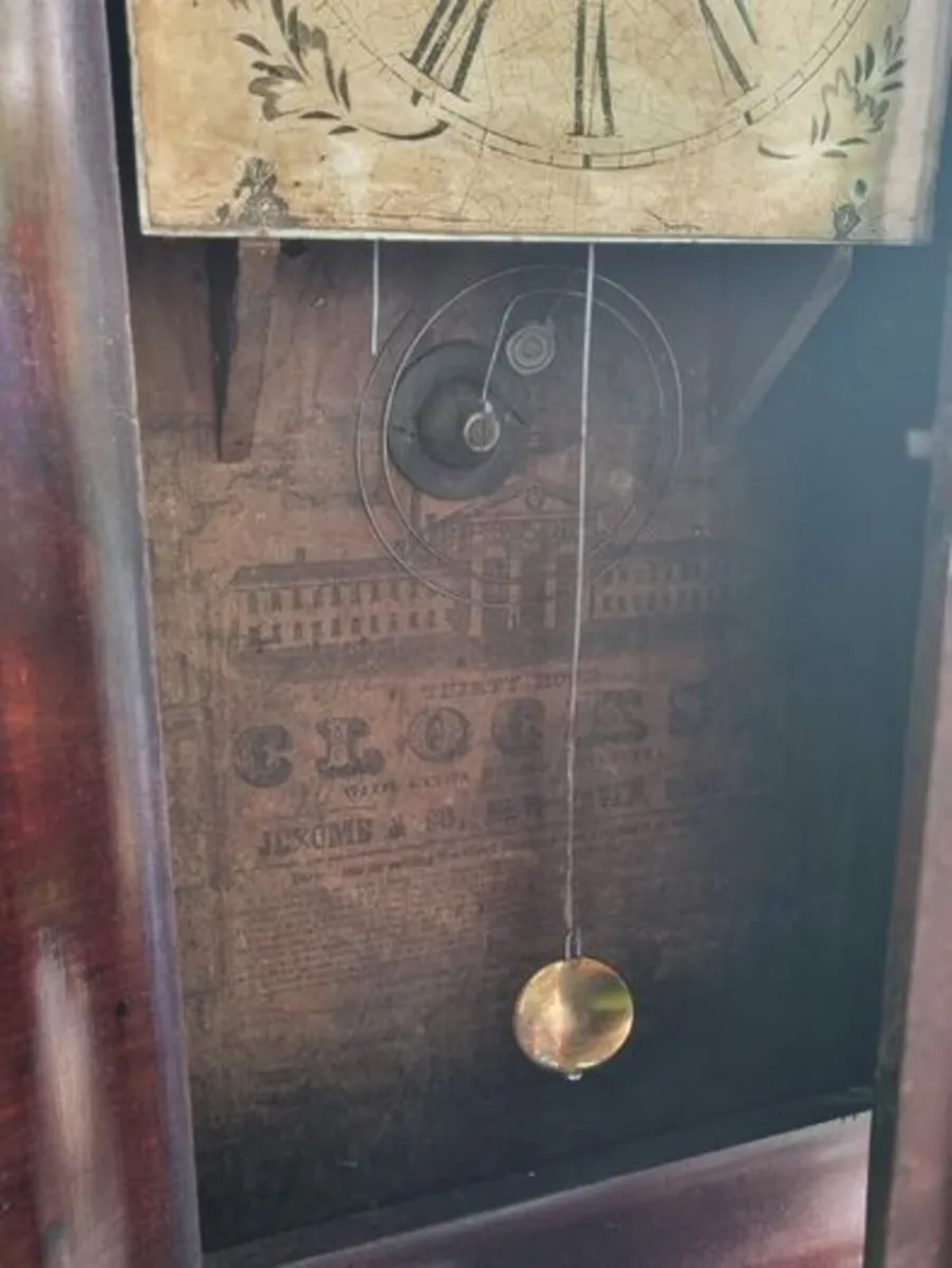 Jerome & Co American Wall Clock - Image 4