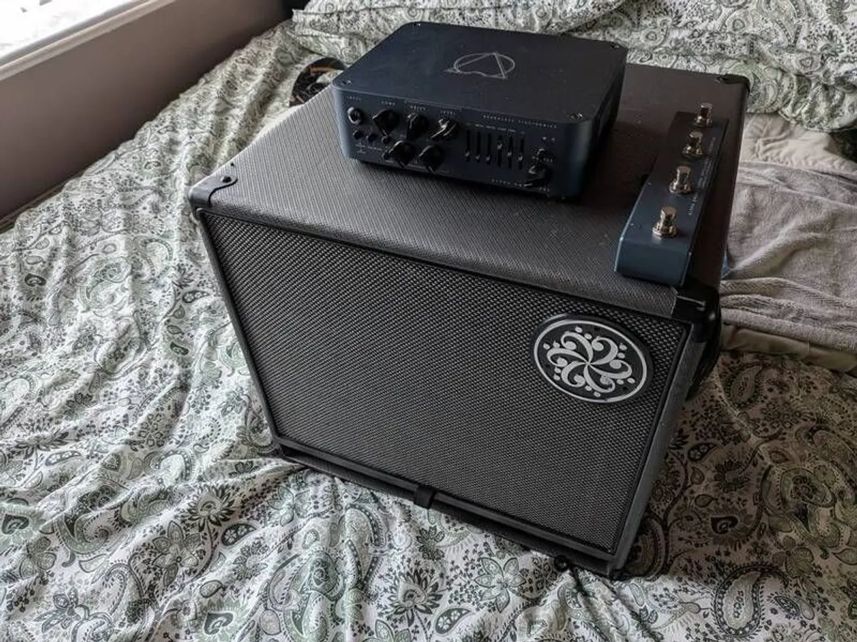 DarkGlass Alpha Omega 500 Bass Head + Darkglass DG112N Bass Cab - Image 1