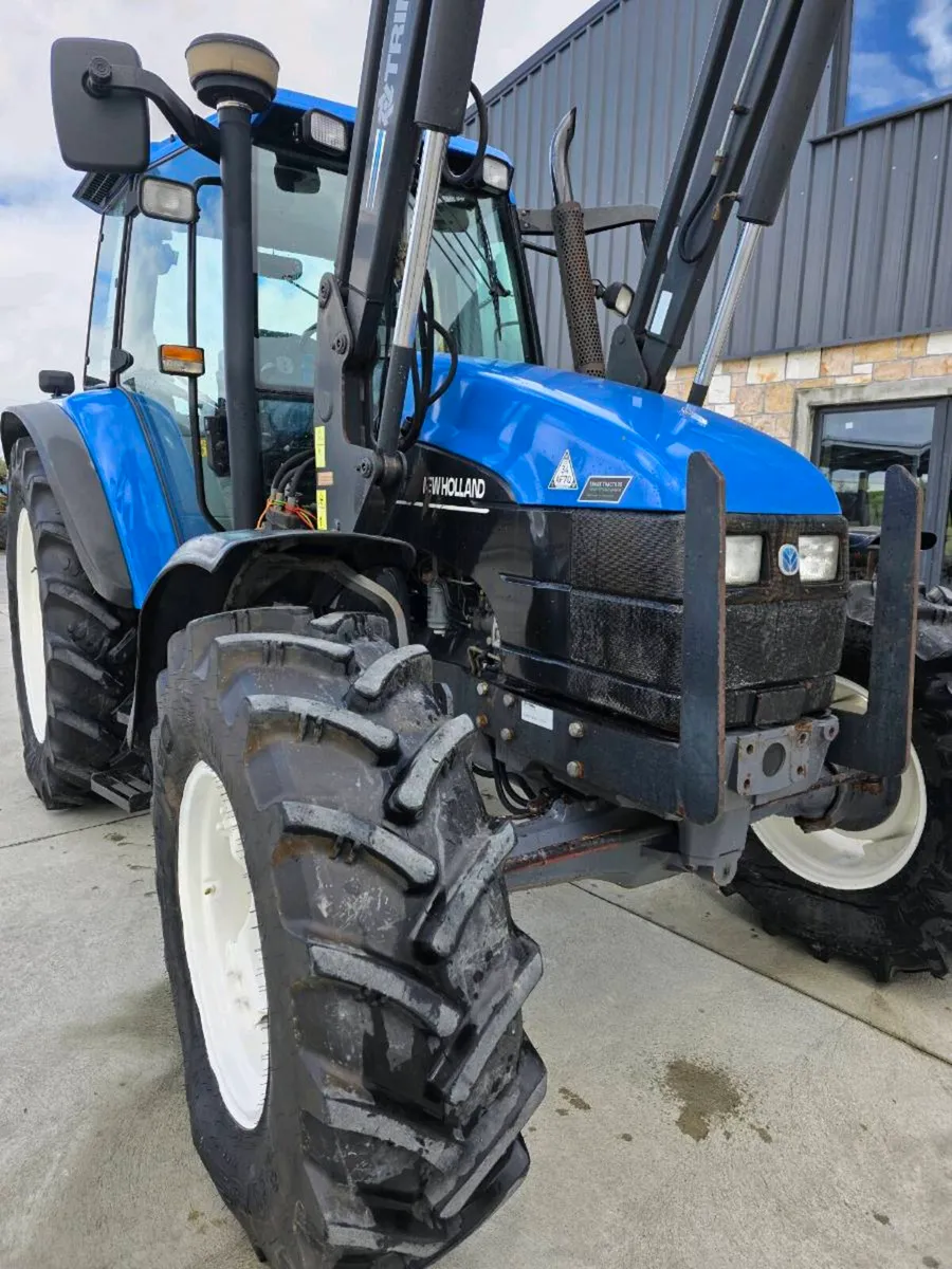 New Holland TS 115 & loader - Image 2