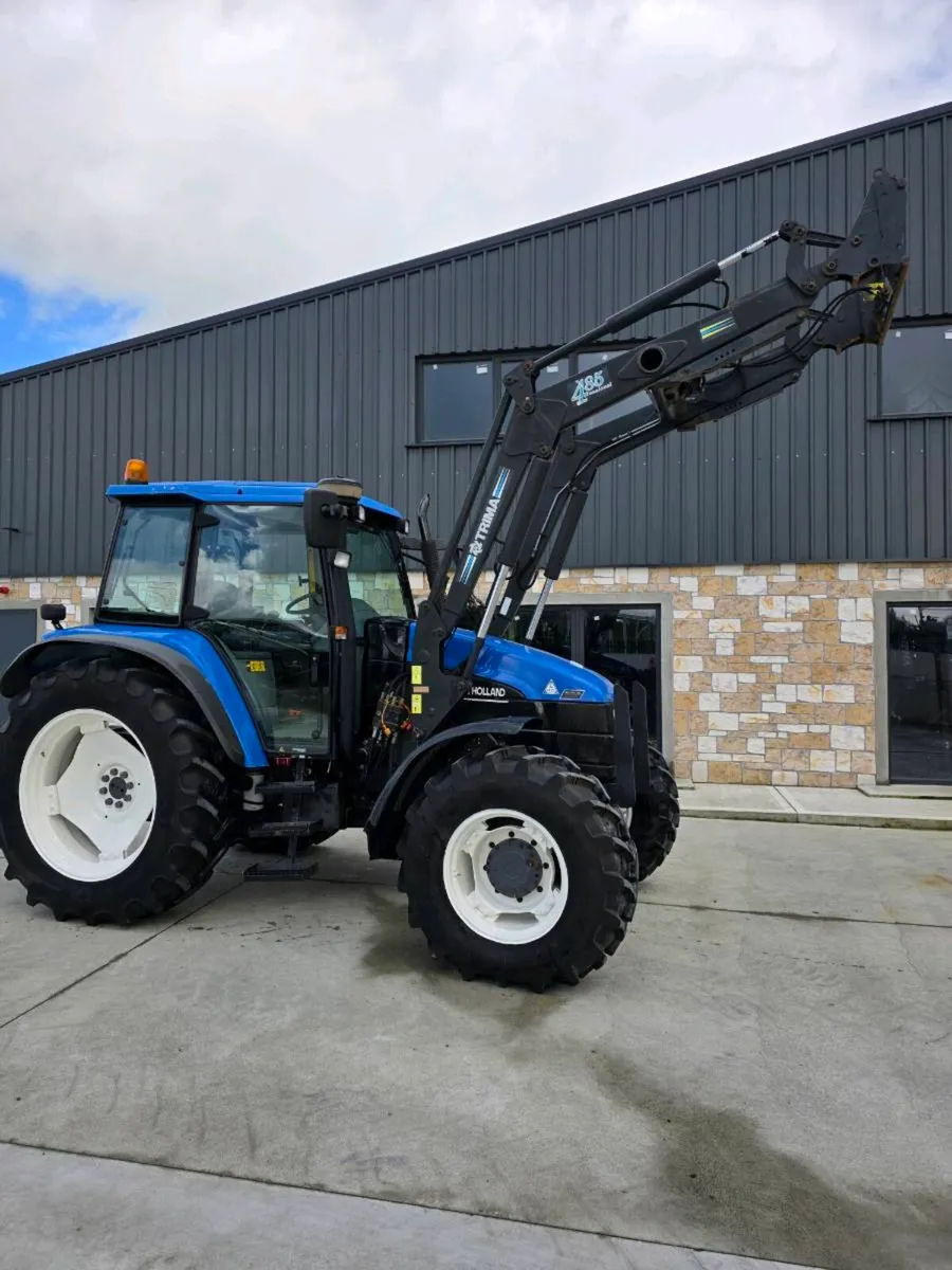 New Holland TS 115 & loader - Image 4