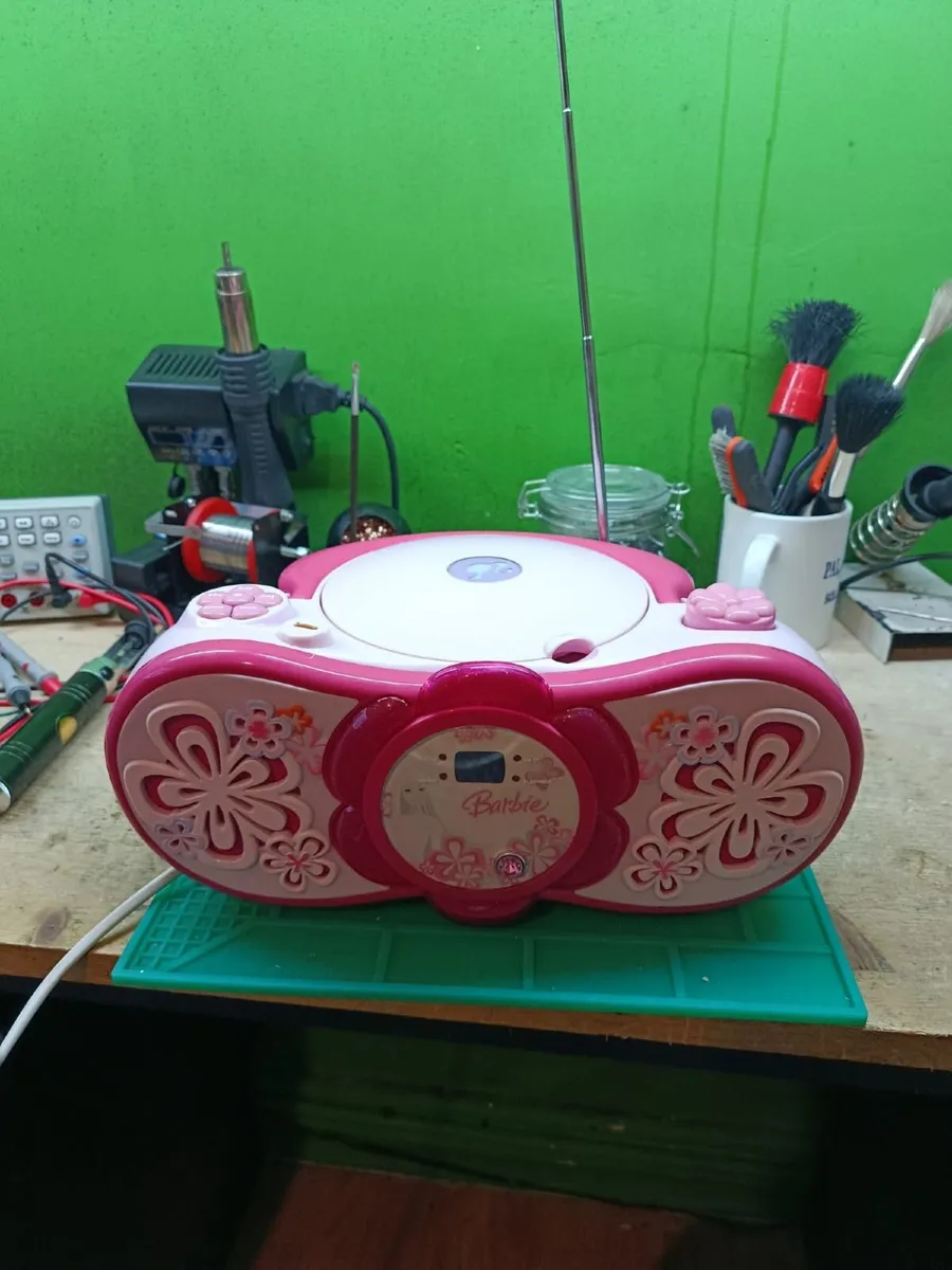 Barbie's Radio. - Image 1